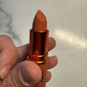 Beauty Creations Peachy Pink Lipstick